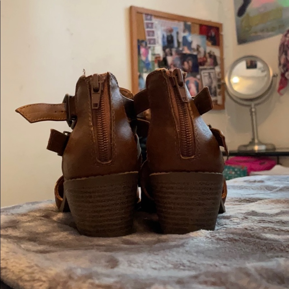 ankle boots - Picture 3 of 3